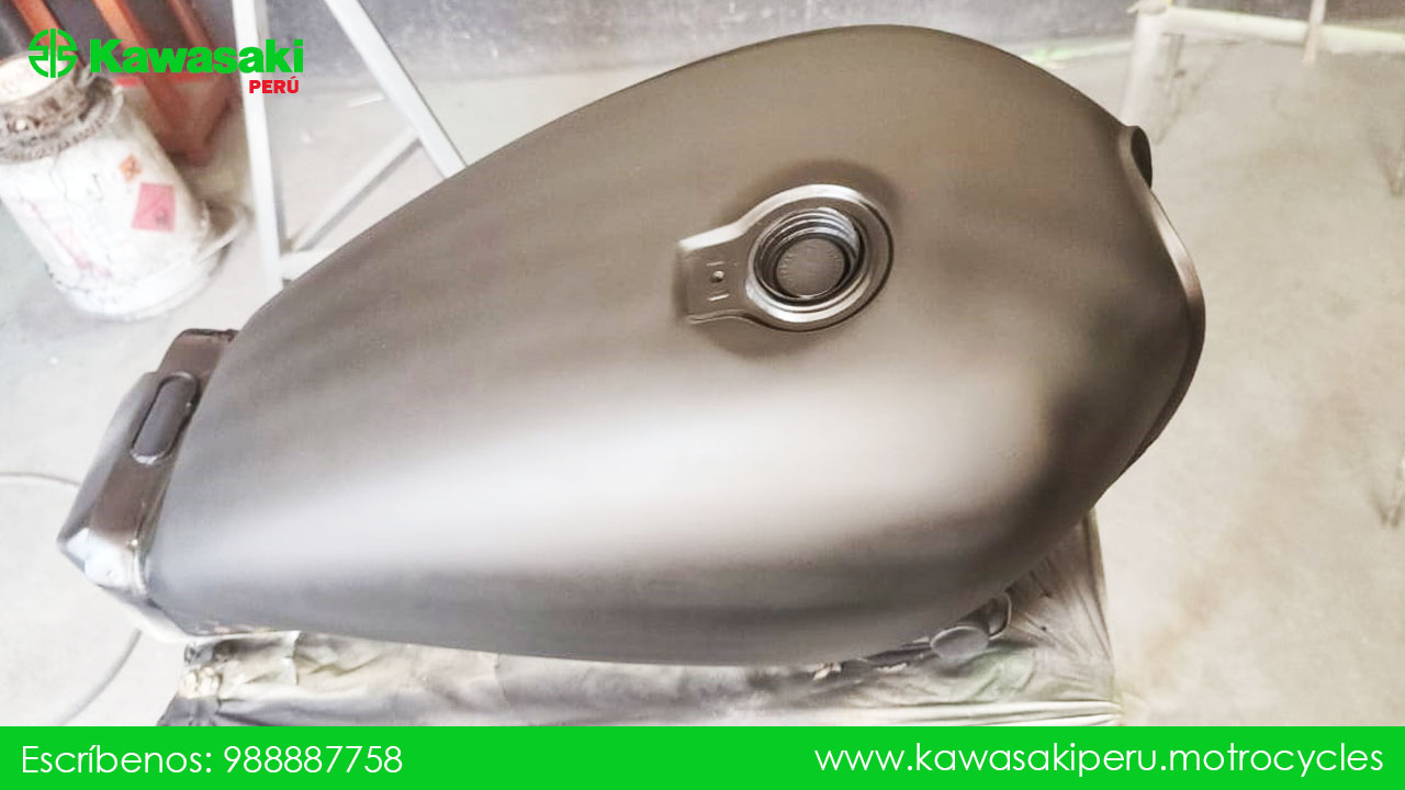 Kawasaki Peru Aramot SAC Restauracion Tanque Gasolina Yamaha 2